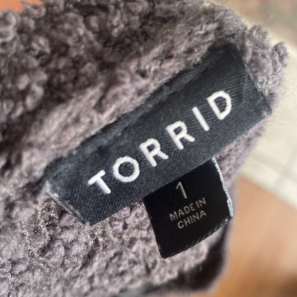 Torrid sweater - Picture 6 of 7